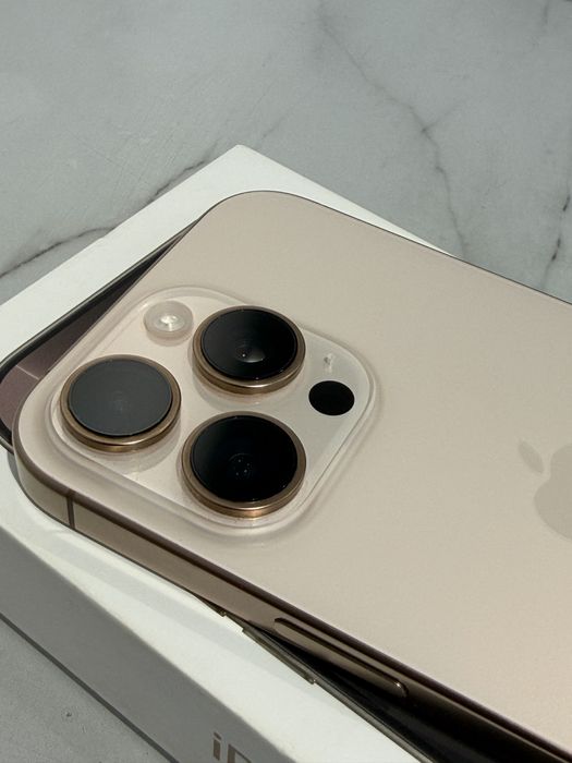 iPhone 16 pro 512 gb.
