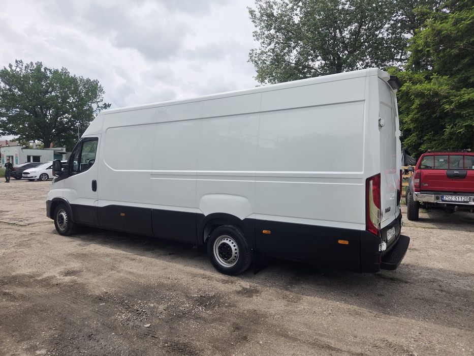 Iveco Daily 2.3 2022r 160km Niski Przebieg