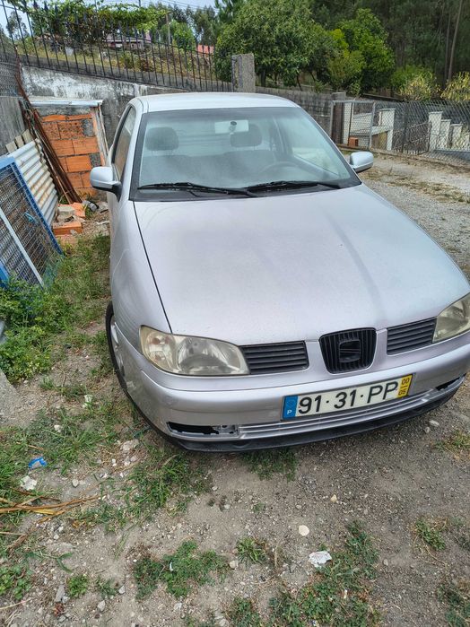 Vendo SEAT Ibiza 1.9 comercial