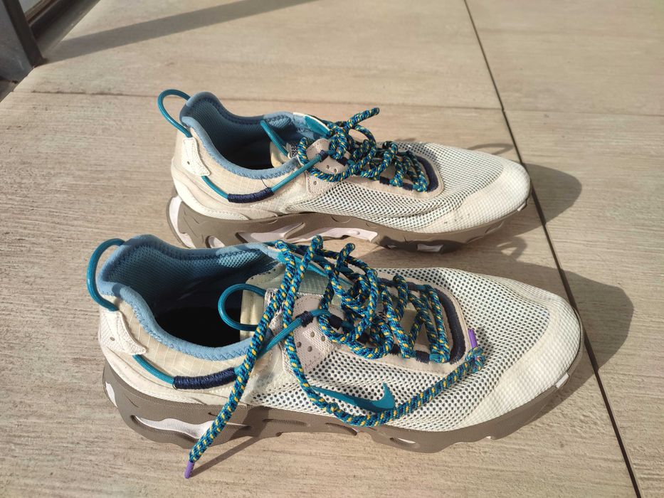 Nike React Live r 45