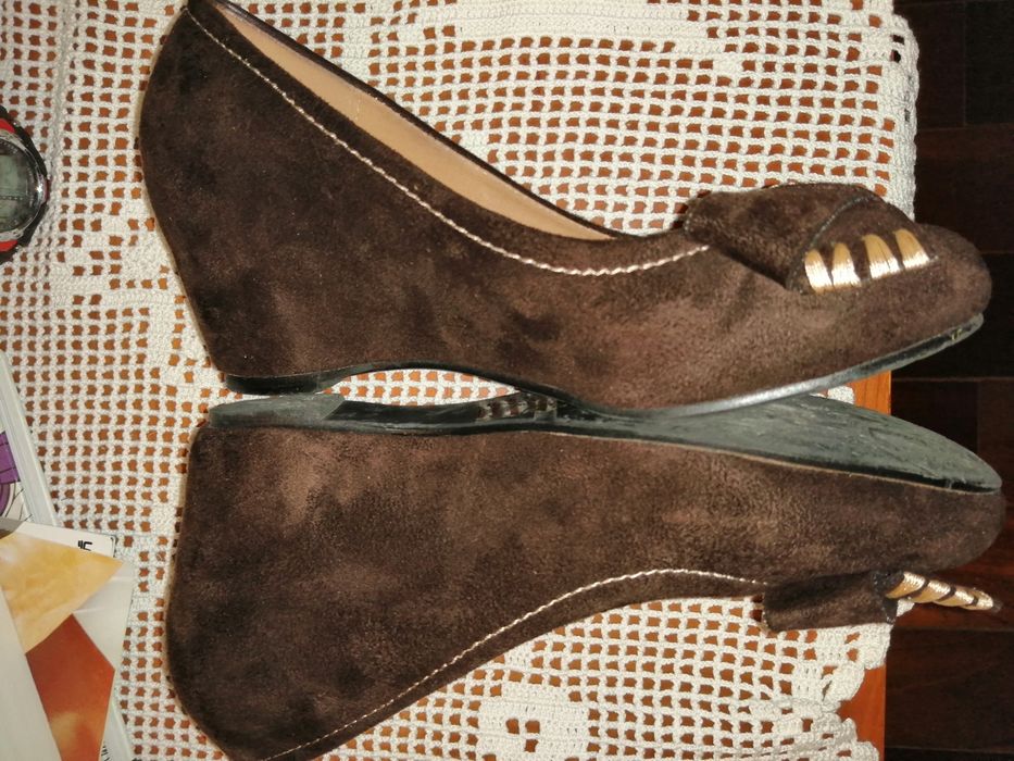 Conjunto de Sapatos de senhora