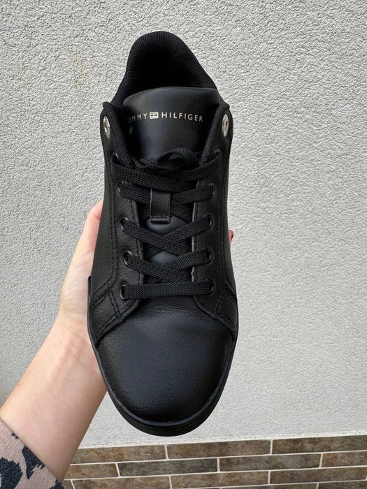 Шкіряні кеди снікерси Tommy Hilfiger Button Detail Court