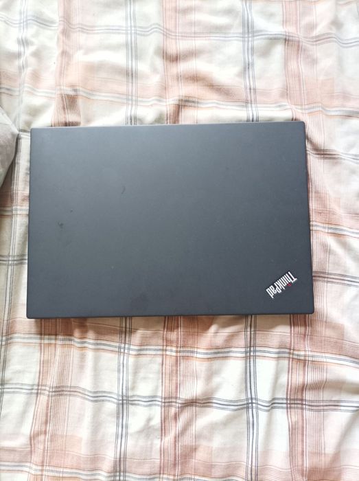 Ноутбук Lenovo T490 core i5 16gb touchscreen