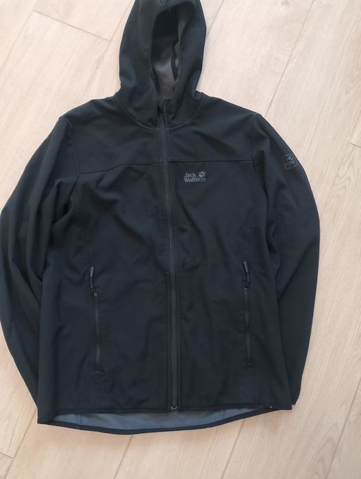 Продам куртку Jack Wolfskin