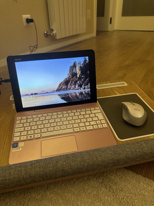 Portátil Asus Transformer Book