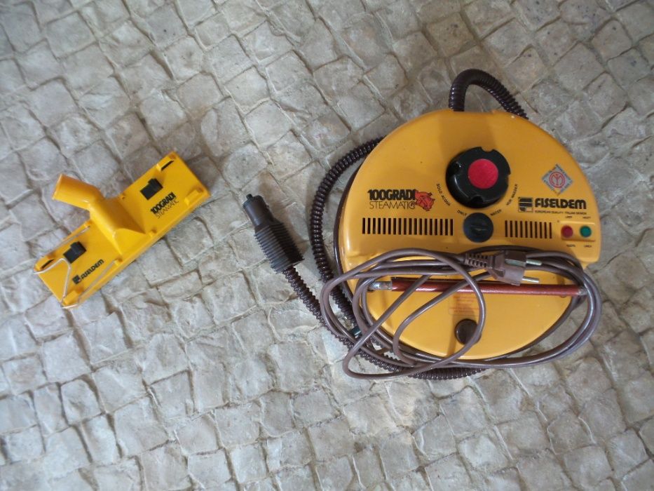 Aspirador multifuncional para limpeza a vapor