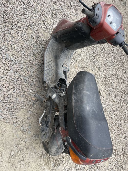 Derbi vamos na części