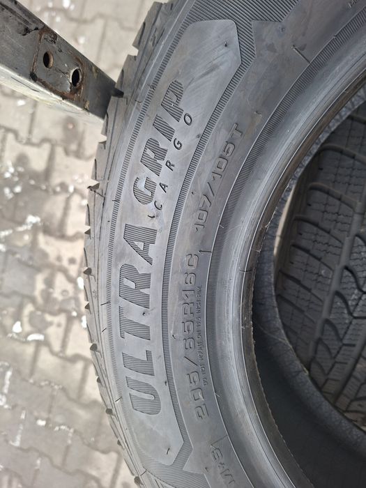Nowe Opony Zimowe 205/65R16C Goodyear UltraGrip 205/65/16C 4 Szt