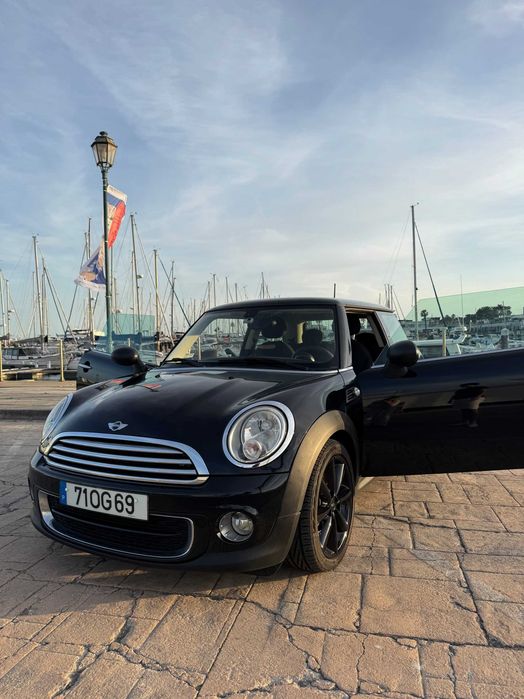 Mini Cooper ONE D