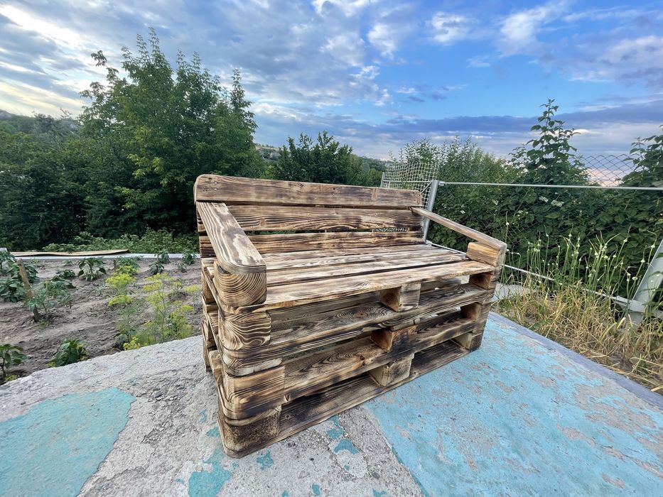 Стол Лавочка из поддонов деревянные изделия, вывески