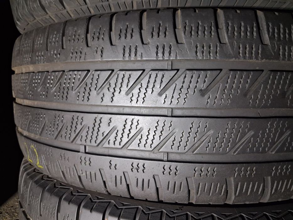 235/65 R16c Goodyaer Vector 4 seasons Cargo КОМПЛЕКТ , Пара