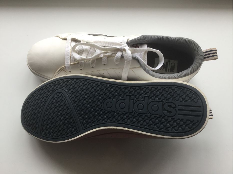 Adidas neo 43 р.