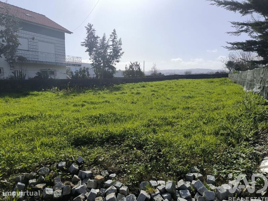 Terreno em São Romão de Neiva
