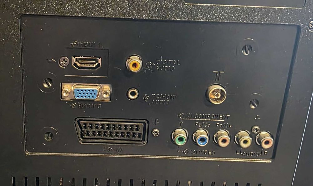 Telewizor  TOSHIBA 42 "