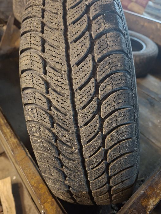 Резина 4шт. 175/65/R14 Debica Frigo2.