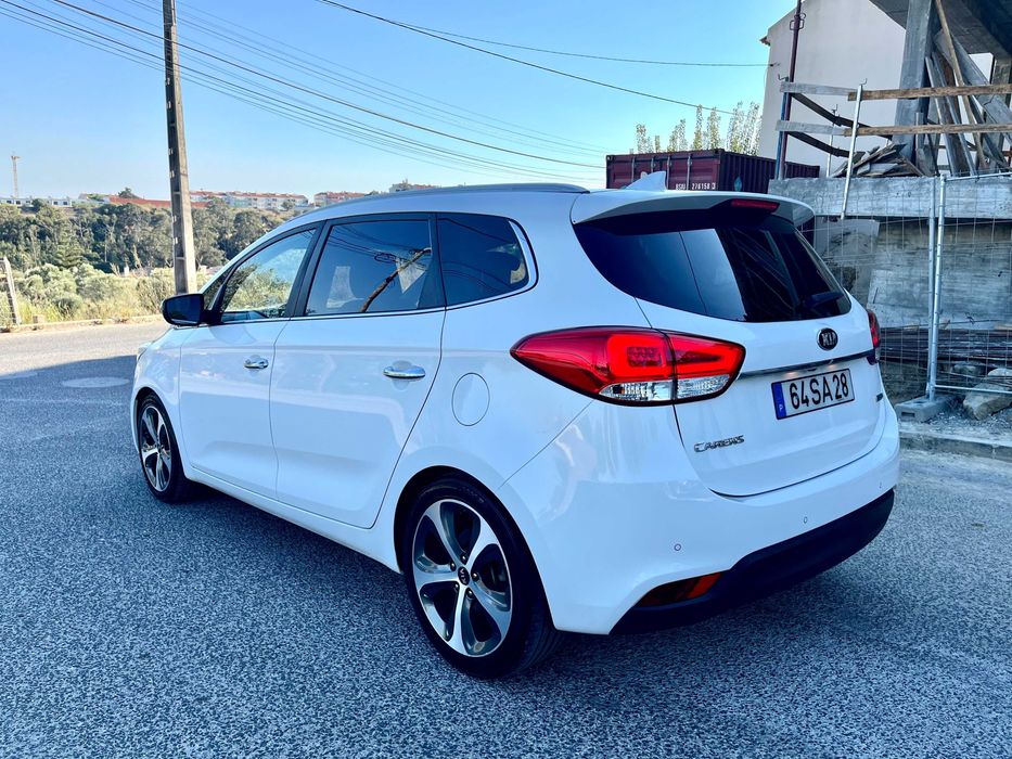 Kia Carens TX ISG 1.7 CRDI - 2016 — photo 4