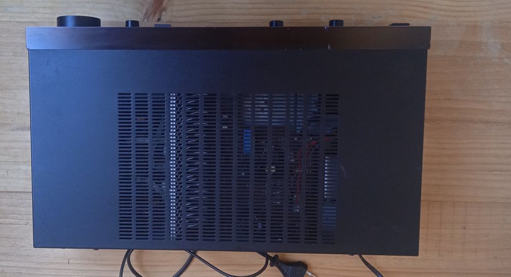 Luxman lv- 111-  wzmacniacz zintegrowany stereo