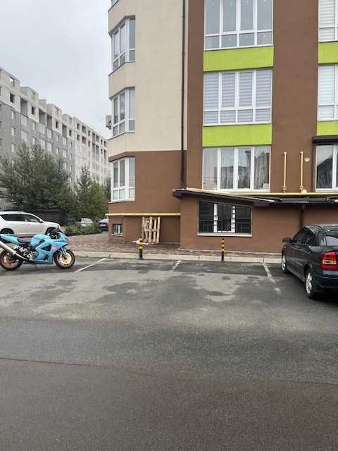 Продажа комерційної нерухомості в ЖК Львівський маєток з ремонтом