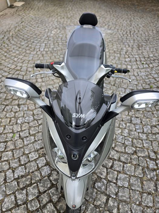 SYM GTS 300i ABS (2016) • 19.500 km • Excelente estado