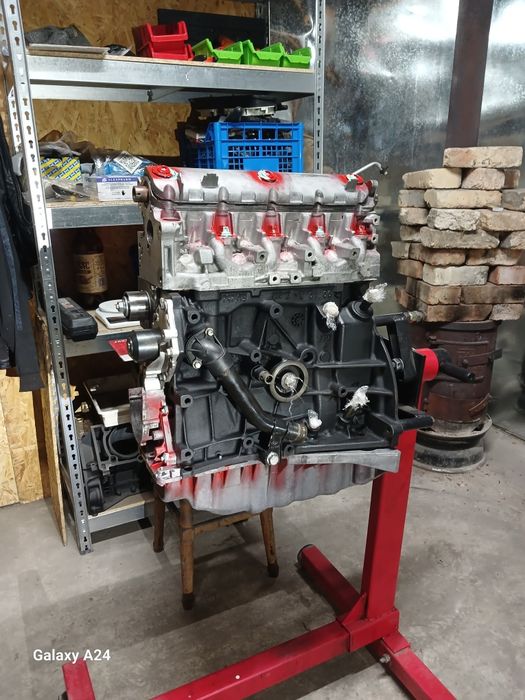 Мотор,Двигун 1.9 Трафік,Лагуна,Віваро,Примастер.