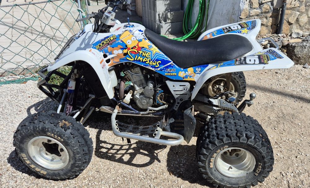 Moto 4 Suzuki LT-Z 400