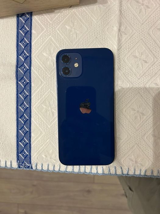 iphone 12 em bom estado