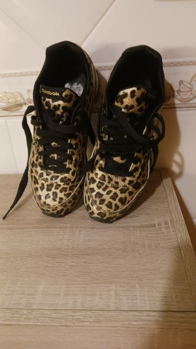 Ténis Reebok de senhora