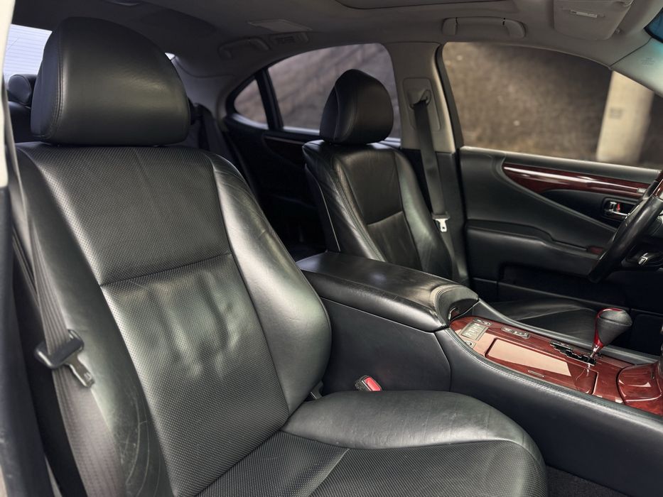 Lexus Ls460 Газ/Бенз 2008