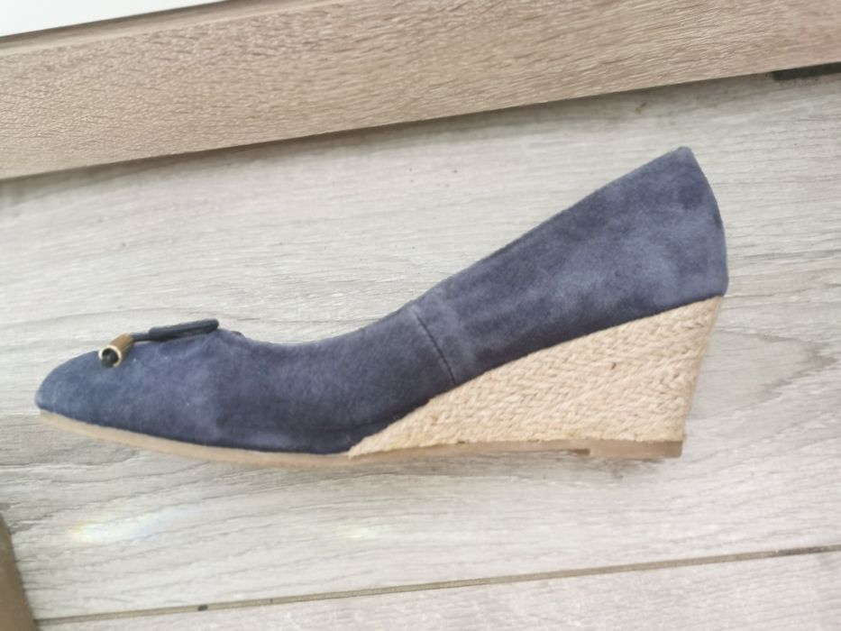 Buty na koturnie roz 36