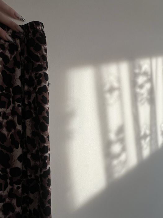 Spodnica panterkowa dluzsza nowa