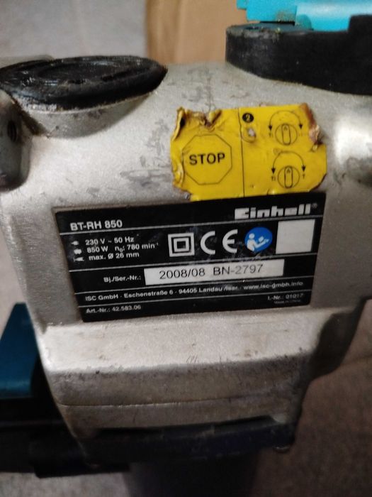 Martelo pneumático elétrico.