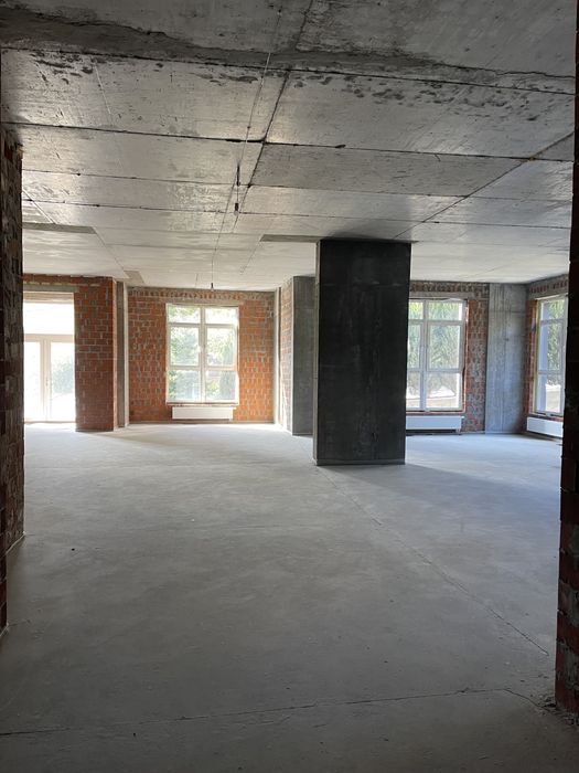 Оренда нежитлового приміщення, 336м вул. Університетська