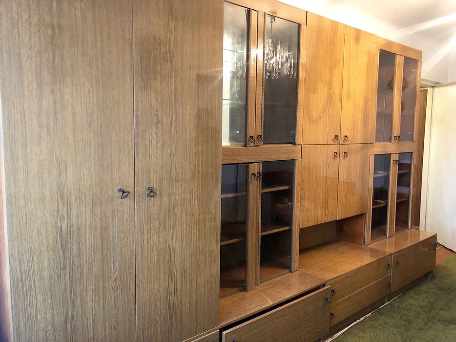 Продається Стінка