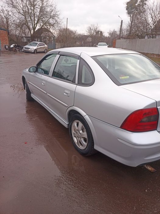 Продам Опель вектра б