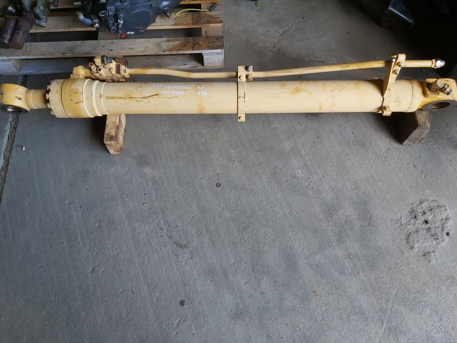 Siłownik, tłok środkowy komatsu pc160 - części
