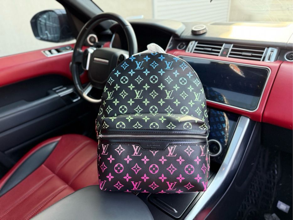 Рюкзак Louis Vuitton мужской черный цветной портфель ранец кожаный