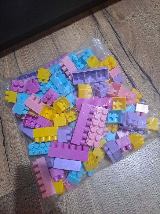 Klocki plastikowe konstruktor