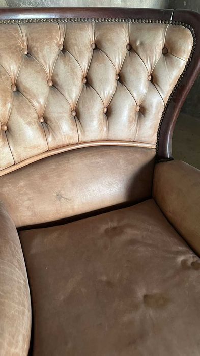 Vendo 3 sofas antigos