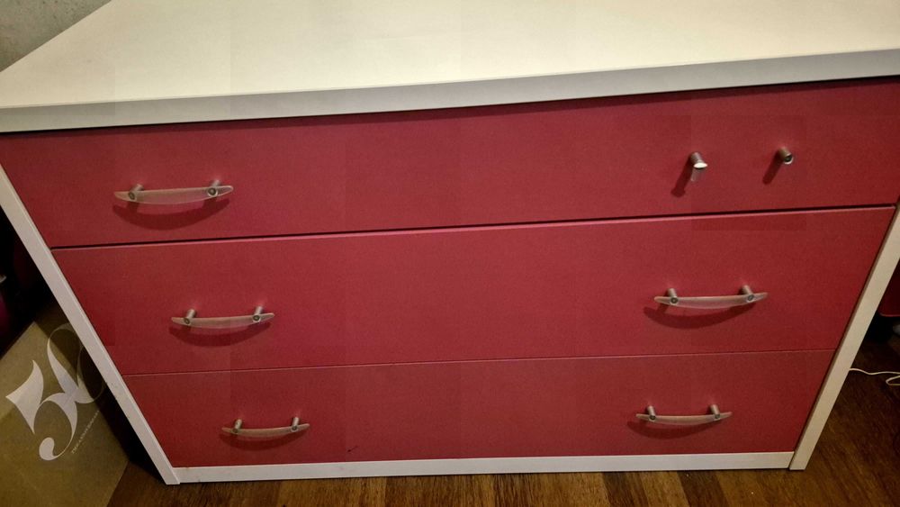 Comoda para quarto