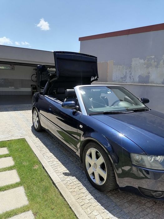 Audi A4 cabrio 1.8 turbo de 2003 com 183000 km