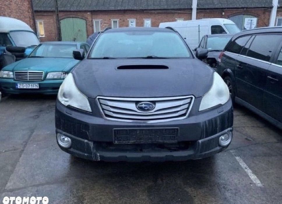 Subaru outback legacy wszystkie części