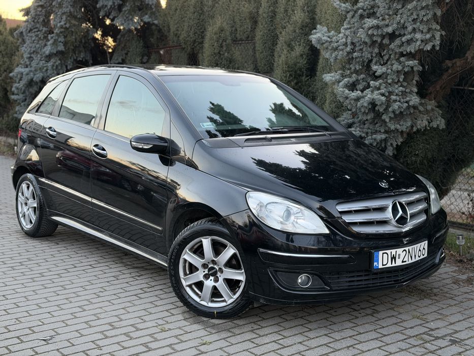 Mercedes-Benz B170