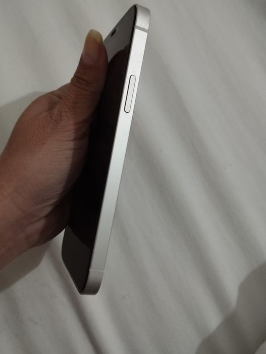 iPhone 12 com 128 Gb