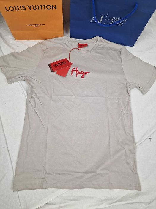 Koszulka męska hugo boss beżowa t-shirt napis na środku koszulka nowość