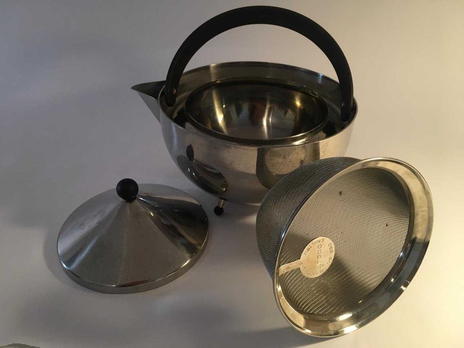 Chaleira BODUM para chá e tisanas em aço inox