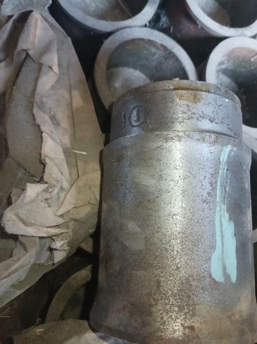 Поршні з циліндрами ГАЗ 24 нові