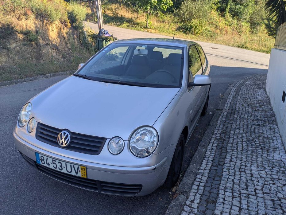 Volkswagen Polo 1.2 - Ano: 2003 : Gasolina : 160 223 km