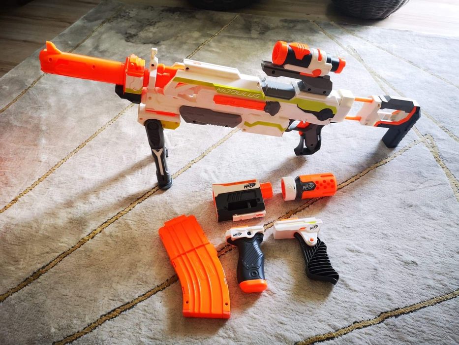 Zestaw zabawek NERF * pistolety * kusze * łuki * super stan jak nowe *