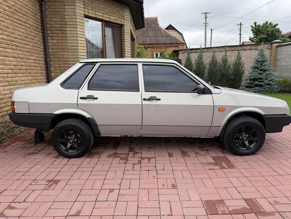 Заводской ВАЗ 21099