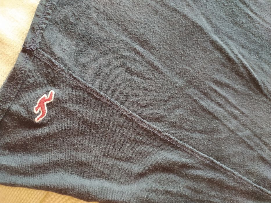 Top de alças azul escuro